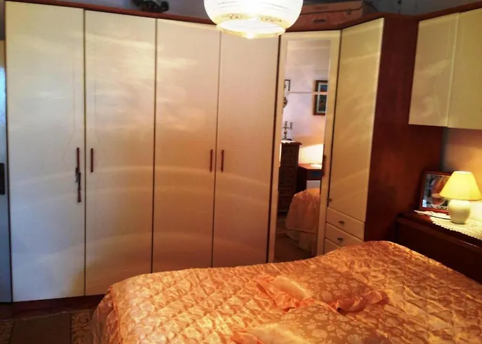 Ruza - Double With Shared Bathroom 아파트